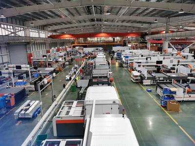 穩增長攻堅戰之專精特新企業行⑤｜愛瑪數控 以皮革制品銷售為基點，引領鞋業邁向工業4.0智造時代